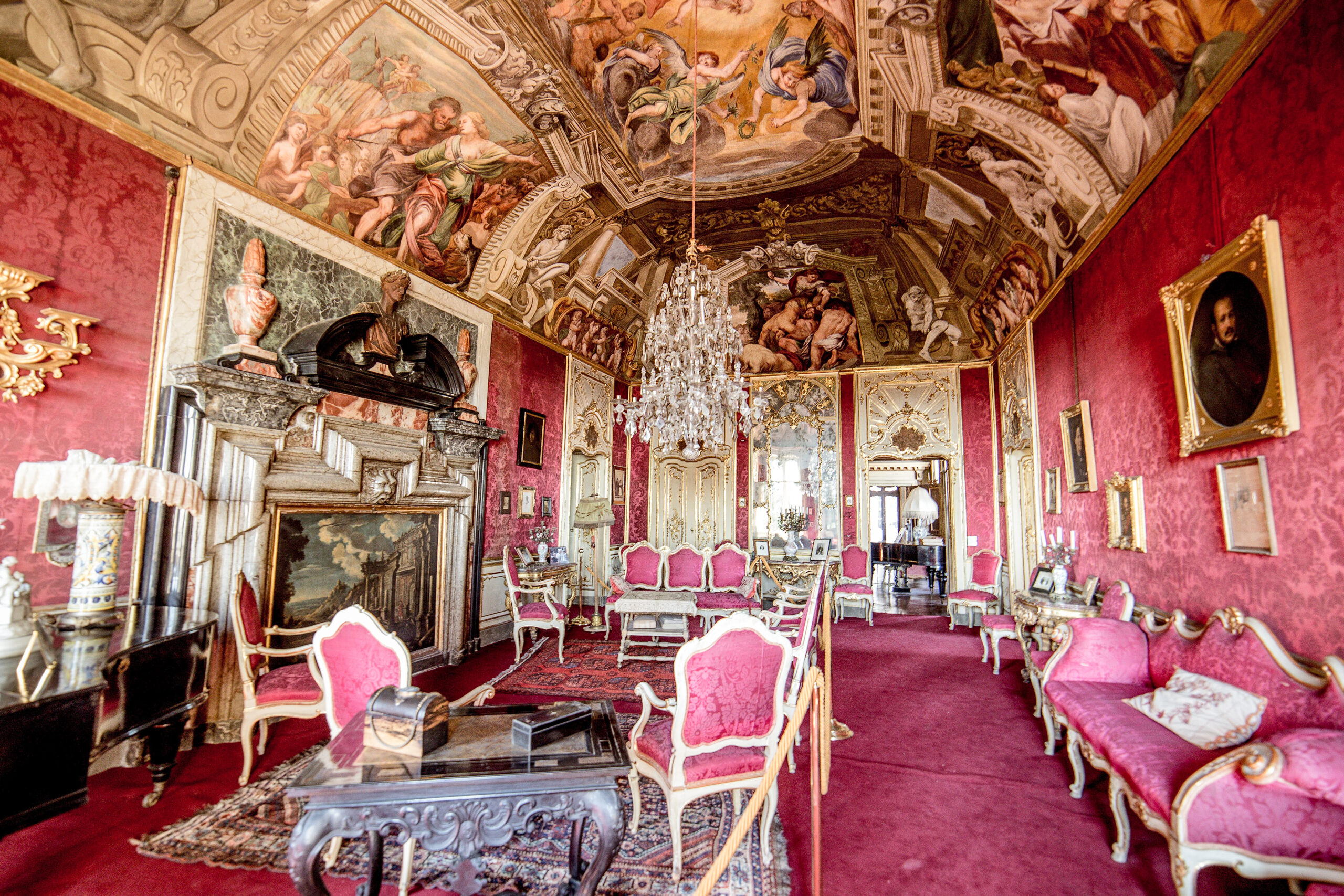 Sala Rossa Palazzo Terzi Bergamo